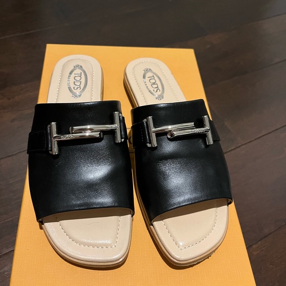 TODS T Buckle Sandals - Picture 1 of 12
